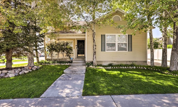 Eagle Mountain Casa | Utah Lake Getaway - Day Trip to Park City!