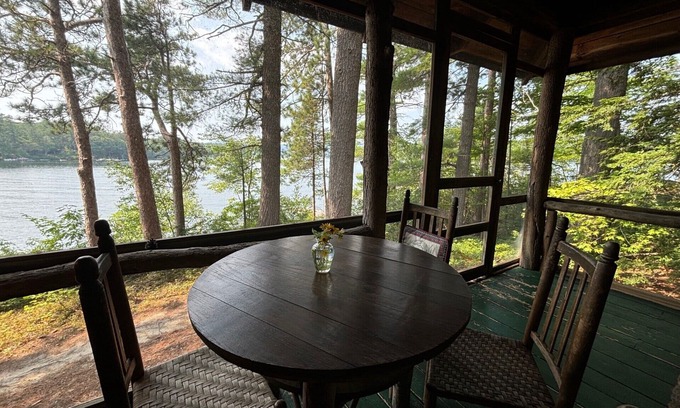 Holderness Cabaña | Utopia on Big Squam!