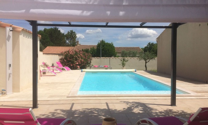 Uzes Villa | UZES A PIED : AIR-CONDITIONED VILLA - PRIVATE POOL - ENCLOSED GROUNDS