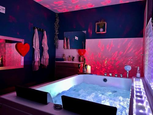 Plouray Apartamento | Vénus - Maison de charme, zen avec SPA