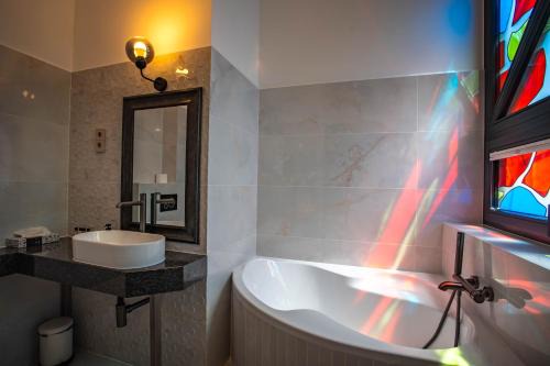 Balatonalmadi Apartamento | Vöröskő Villapark -reggelivel