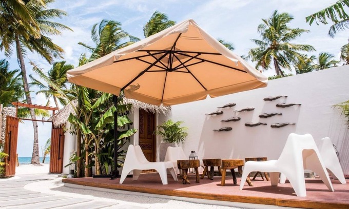 Male Villa | V Beachfront Villa - 40 mins speedboat from Male