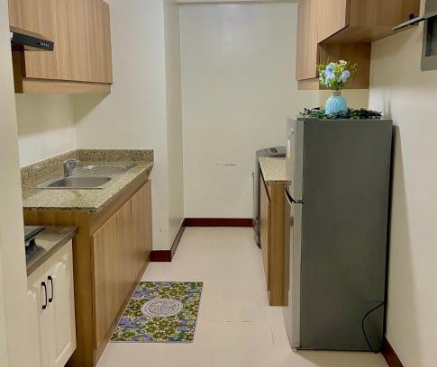 Kapitolyo Apartamento | V-TAN condo