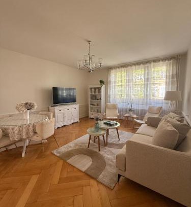 Neuchatel Apartamento | V&V La Vie Est Belle