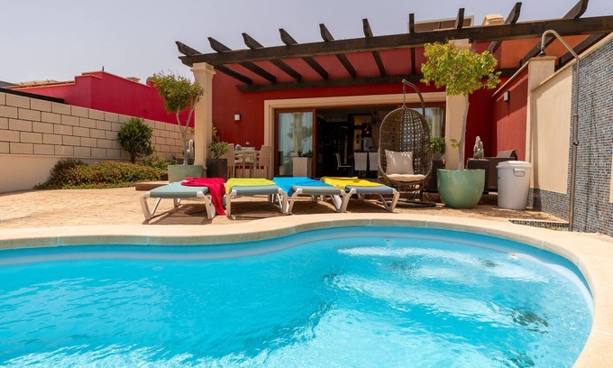 Caleta de Fuste Villa | V8 – Villa de lujo para hasta 10 personas