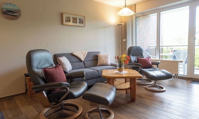 Wremen Apartamento | Vacation apartment Utspann. close to the beach and with a view.