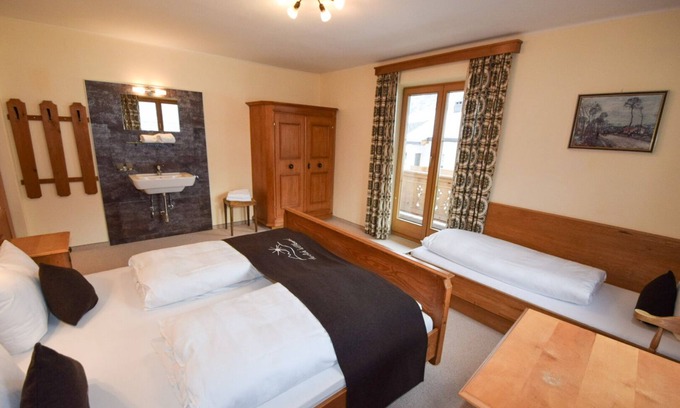 Distelberg Apartamento | Vacation apartment 5 min to the ski area in Aschau im Zillertal 1st floor