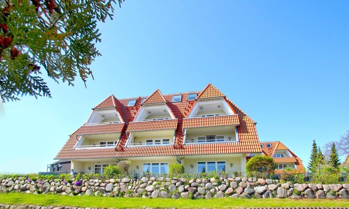 Breege Apartamento | Vacation apartment near the harbor with balcony and sea view - Hafenhäuser Breege FeWo 14