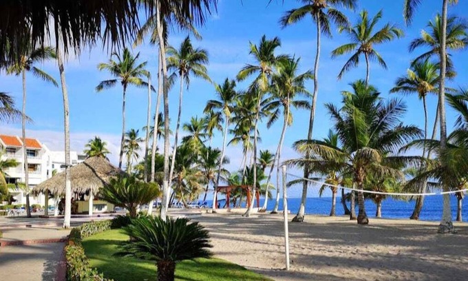 Juan Dolio - El Pueblo Apartamento | Vacation Apartment 3 min walk from the beach!