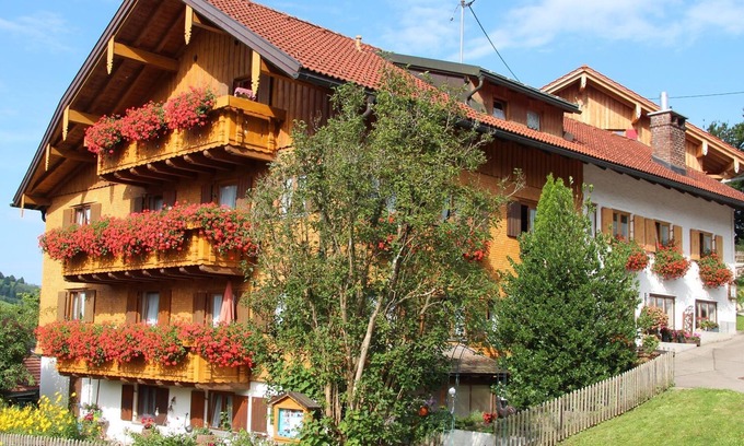Vorderhindelang Apartamento | Apartment - 58 sqm - 1 bedroom - balcony - house "Beim Lorenzar"