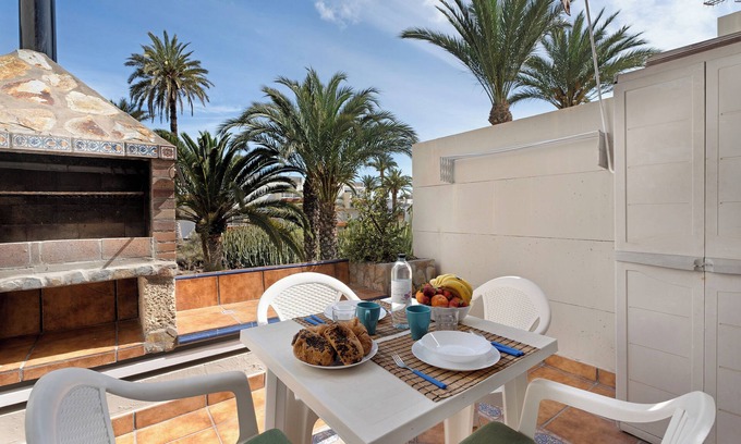 Arona Apartamento | Apartamento de vacaciones 'Aaron Beautifull House' con vistas a la montaña y aire acondicionado