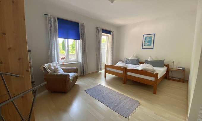 Bad Toelz Apartamento | Vacation apartment Am Franziskanergarten "Apartment Benediktenwand", with balcony