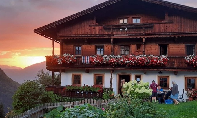 Wildschoenau Apartamento | Vacation apartment/apartment for 6 guests with 70m² in Niederau (149472)