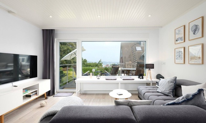 Laboe Apartamento | Vacation apartment/apartment for 4 guests with 90m² in Laboe (294424)