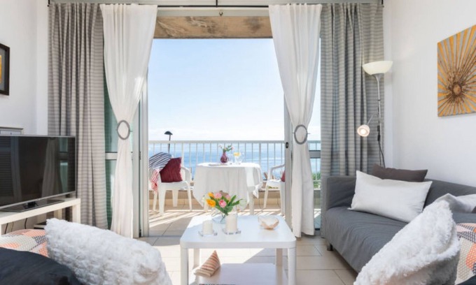 Poris de Abona Apartamento | Apartamento de vacaciones Arenas del Porís con vistas al mar y piscina compartida