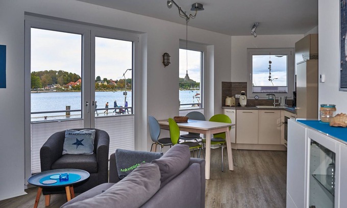 Eckernfoerde Apartamento | Vacation apartment/apartment for 4 guests with 71m² in Eckernförde (120826)