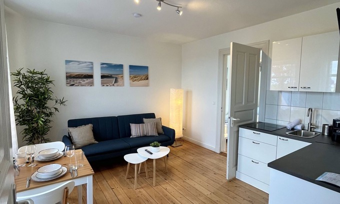 Kalifornien Apartamento | Vacation apartment directly behind the dike in California on the Baltic Sea