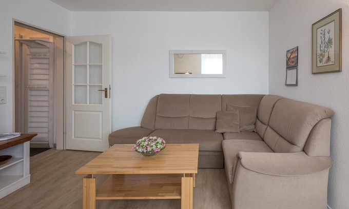 Wyk auf Foehr Apartamento | Vacation apartment Kleine Perle in Wyk for up to 2 people
