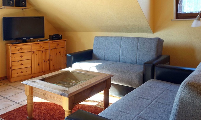 Parow Apartamento | Vacation apartment on the upper floor 3 - Ferienwohnungen Kirsch in Parow