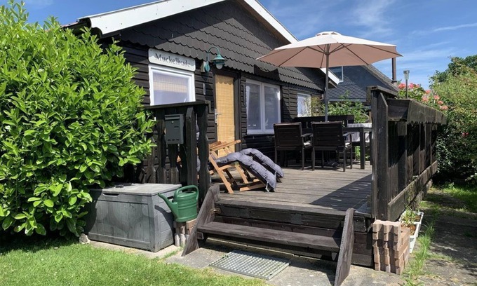 Sudbrookmerland Casa | Vacation cottage Muckelbude