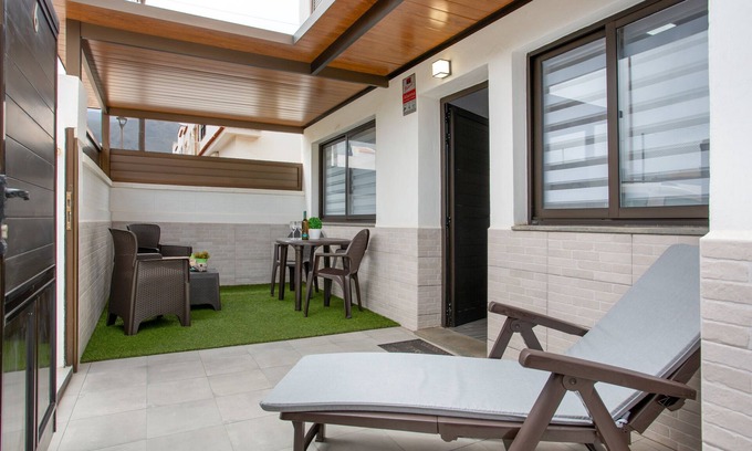 Los Silos Casa | Casa de vacaciones 'Casa Judit' con terraza privada y Wi-Fi