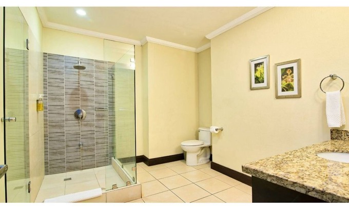 Barranca Hotel | ¡Escape vacacional sobre la costa del Pacifico!.