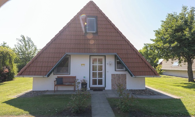 Wremen Casa | Vacation home with wood-burning stove. Family-friendly and cozy.