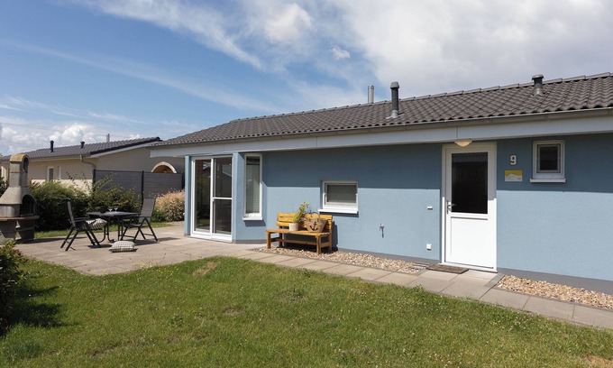 Dorumer Neufeld Casa | Vacation home Wattkrabbe. Charming and inviting.