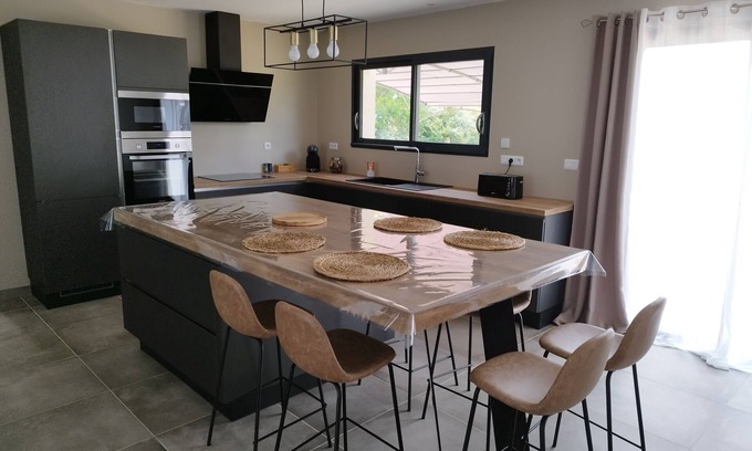 Vouneuil-sous-Biard Casa | Vacation home in Poitiers, near FUTUROSCOPE