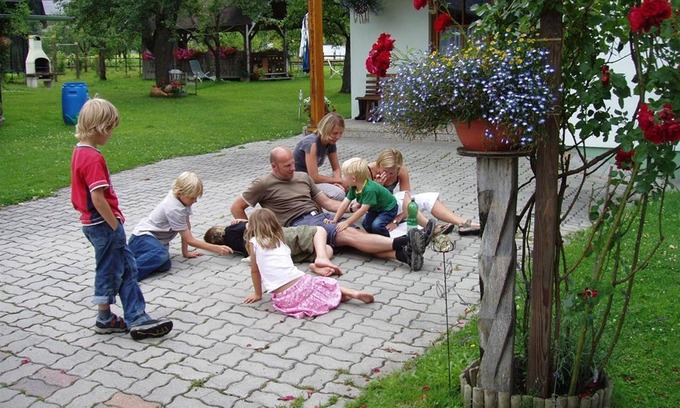 Aigen im Ennstal Apartamento | Vrbo Property