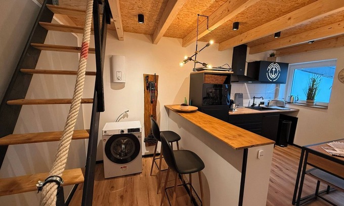 Griethausen Casa | Vacation home ALTES FISCHERHAUS Kleve BED & BUBBLES