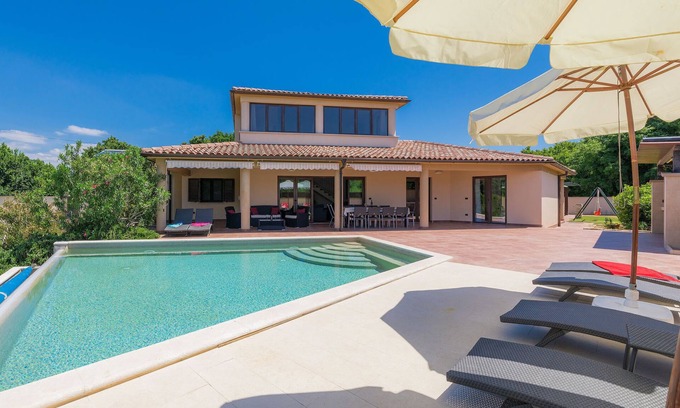 Liznjan Casa | Casa de vacaciones Andrea by Interhome
