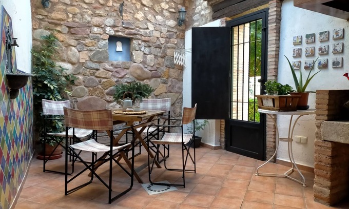 Segorbe Casa | Casa de vacaciones "Ca Josep" con terraza privada, balcón y Wi-Fi