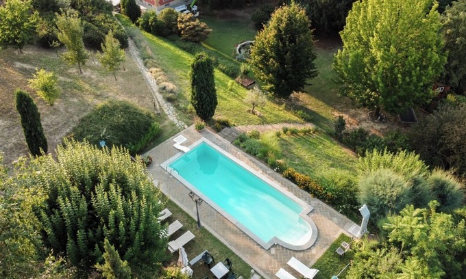 Asti Casa | Casa de vacaciones 'Cascina Solaro' con piscina compartida, jardín y Wi-Fi