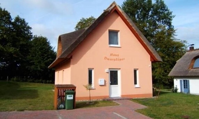 Am Schwarzen Busch Casa | Vacation home "Dwarslöper" on Poel