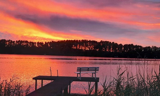 Oberhavel Casa | Vacation home 75 m² on the lake with private jetty, near Berlin
