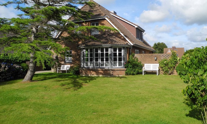 Nieblum Casa | Vacation home for 6 guests with 140m² in Nieblum (145700)
