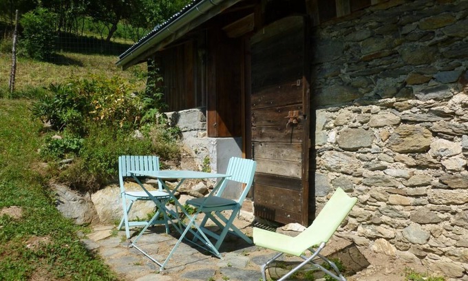 La Lechere Casa | Vacation Home "Grany Authentique Maison Montagne" with Private Garden