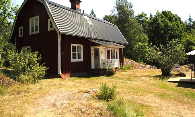 Vimmerby Casa | Vacation home Grimsebo in an idyllic secluded location - pure nature!