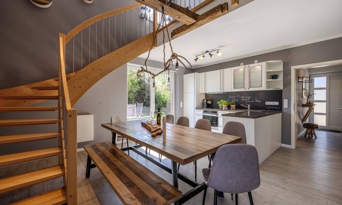 Hunzingen Casa | 2018 NUEVA casa de vacaciones construida en un entorno tranquilo