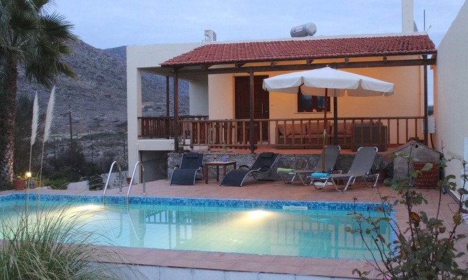 Stavros Villa | Casa de vacaciones en Chania Felia villa Piscina privada a 200 metros de la playa de Stavros