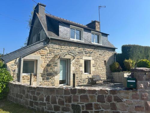 Paimpol Casa | Vacation Home in Paimpol near GR34 Trail