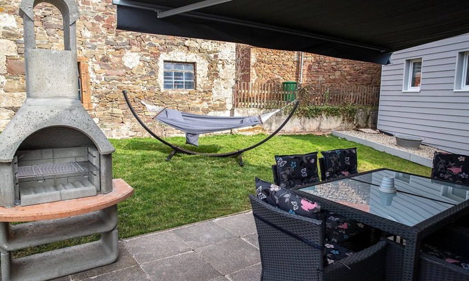 Voehl Casa | Vacation home Lotte in Vöhl at the Edersee! The family- and dog-friendly. Vacation home!