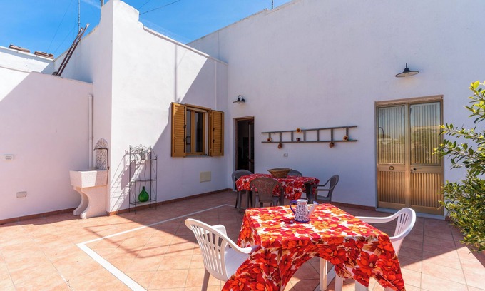 Casamassella Casa | Casa de vacaciones 'Lu Mare e Lu Ientu' con jardín y aire acondicionado