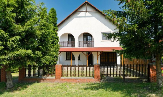 Balatonfenyves Casa | Casa de vacaciones Nimrod by Interhome