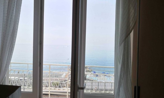 Cavi Apartamento | Vacation home overlooking the sea