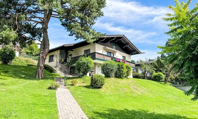 Bruck an der Grossglocknerstrasse Casa | Casa de vacaciones Riki by Interhome