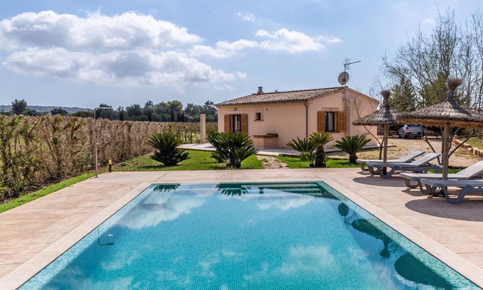 Es Palmer Casa | Casa de vacaciones Son Fort Des Trenc con vistas a la montaña, piscina, Wi-Fi, terraza y jardín