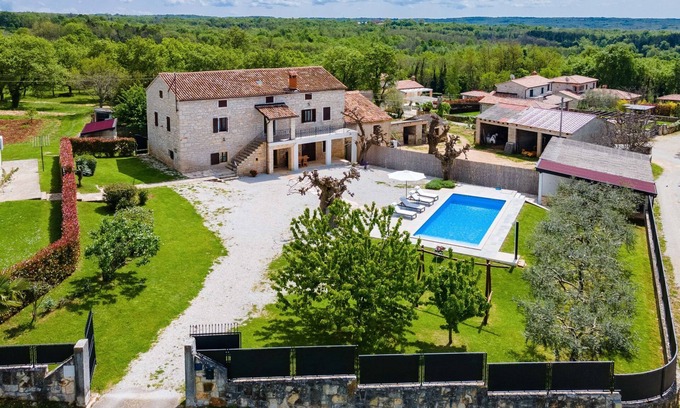 Baderna Casa | Casa de vacaciones Vera by Interhome