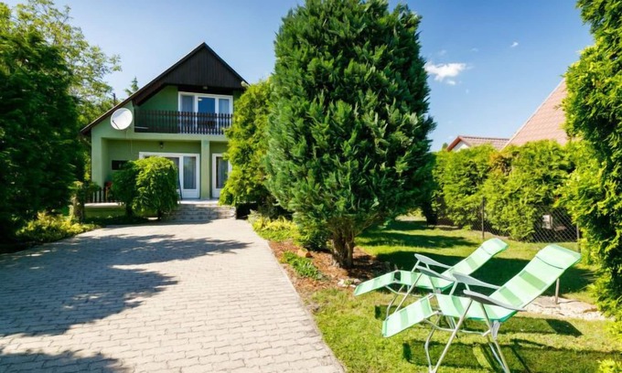 Balatonlelle Casa | Casa de vacaciones Verde by Interhome